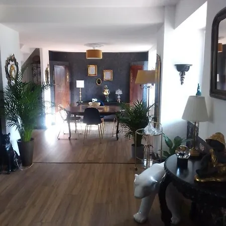 La Ménardière Tranquilitatis Double Petit Déjeuner Compris * Corseul